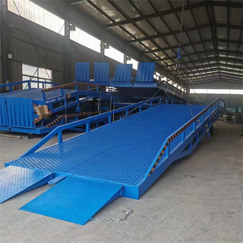 移動(dòng)式液壓登車橋廠家直銷